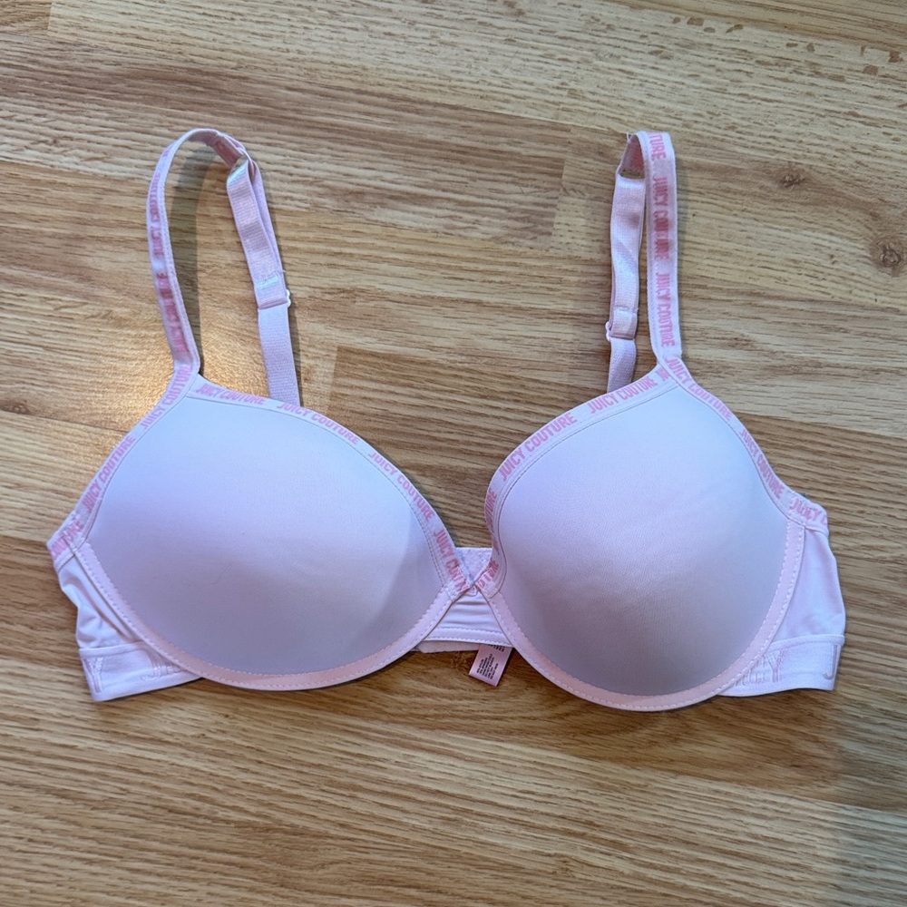 Juicy Couture Branded T-Shirt Bra - 38DD